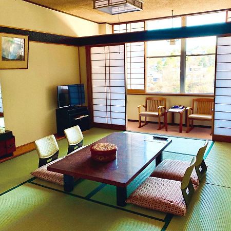 Kirishimaya Ryokan Кусацу Экстерьер фото