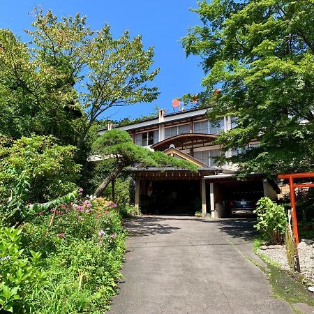 Kirishimaya Ryokan Кусацу Экстерьер фото