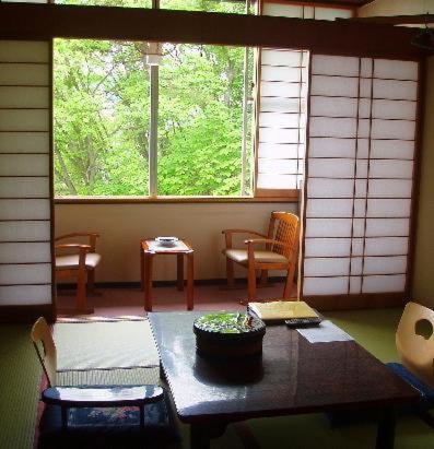 Kirishimaya Ryokan Кусацу Номер фото