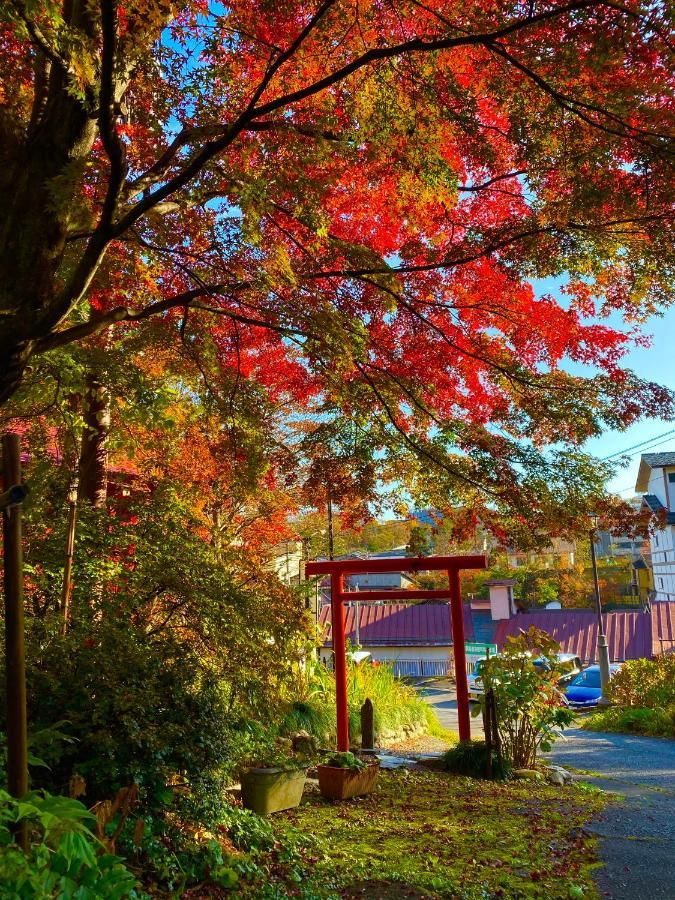 Kirishimaya Ryokan Кусацу Экстерьер фото
